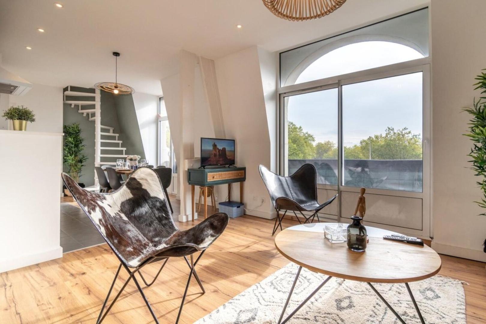 Marcq En Baroeul - Superb Apartment + Parking エクステリア 写真