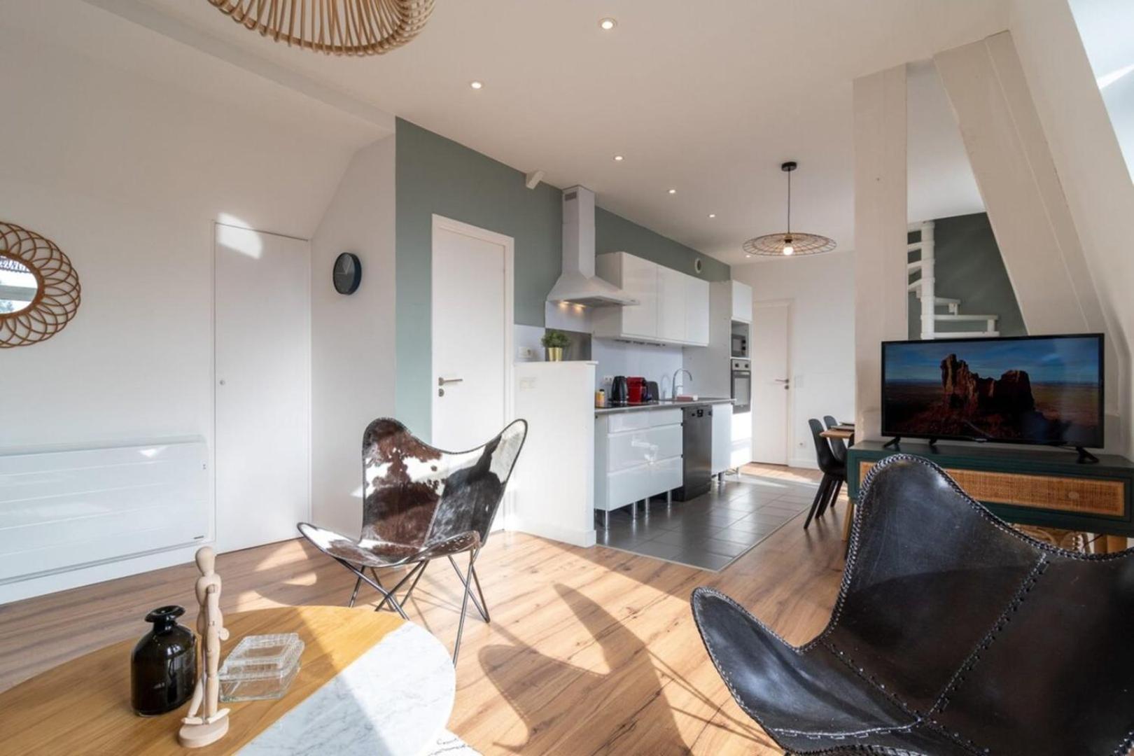 Marcq En Baroeul - Superb Apartment + Parking エクステリア 写真